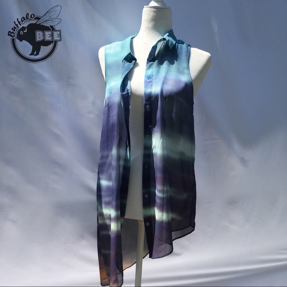 NWOT Divided sheer a-symmetrica collared button up